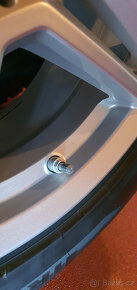 W213 ALU+zimní pneu PIRELLI SOTTOZERO 225/55 R17 - 12