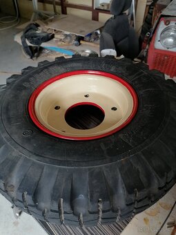 Traktor ČZ 175 PRASE po renovaci - 12