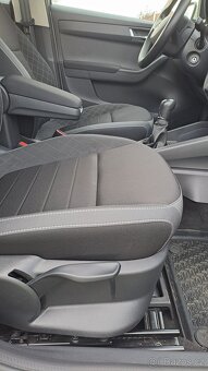 Škoda fabia 4 1.0tsi 70kw 4/2022 koupeno v ČR - 12