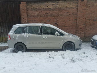 Zafira B 1.8 - 12