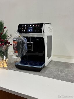 Kávovar Philips EP5500 LatteGo exclusive v bílé barvě - 12