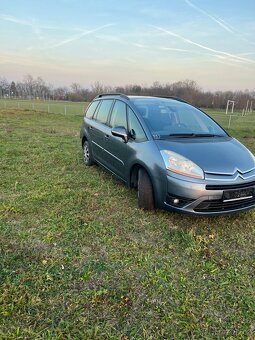 Citroën Grand C4 Picasso - 12