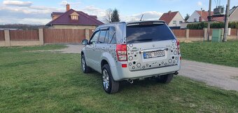 Suzuki Grand Vitara 1,9DDiS, 95kW, 4x4, 2014 - 12