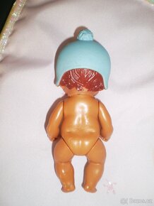 Tři panenky různé velikosti - 12