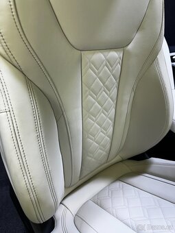 BMW 3 G20 Individual kuzeny interier sedacky - 12