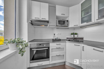 Prodej bytu 3+kk 69 m² Družstevní, Pardubice - Polabiny - 12