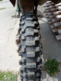 Husqvarna CR 250 - 12
