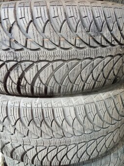 Zimní 205/55/16 205/55R16 - 12