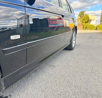 BMW Řada 5 e39 520i 125kW.Touring.Tažné. - 12