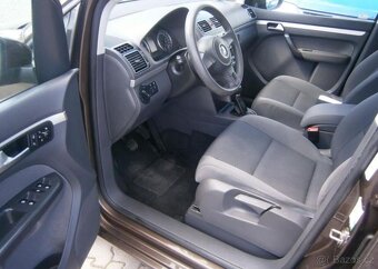 Volkswagen Touran 1.6TDi CZ,1.maj,serviska,2x ko nafta - 12