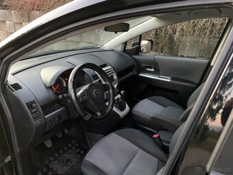 Mazda 5   2.0 i - 16V    7 míst - 12