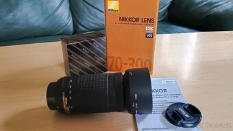 Nikon D5600 + 18-140 VR Kit - 12