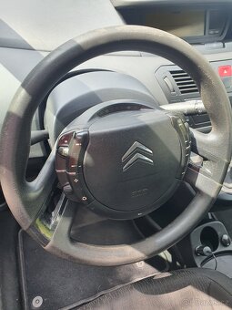 Citroën C4 Picasso - 12