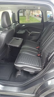 Ford Kuga Vignale 4x4 1.5 Benzín - 12
