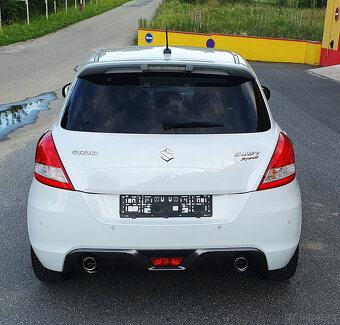 Suzuki Swift 1.6VVT, Sport, 100kw., 2015, Bi-xenon, 5 dveří - 12