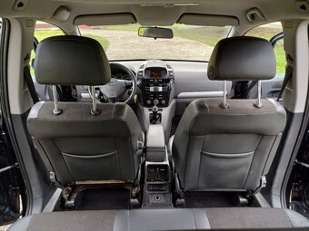 Opel zafira 1.6i turbo 110kw r.2010 stk 2026/10 - 12