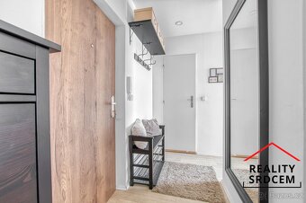 Pronájem moderního zařízeného bytu 1+1 s komorou, 39m2, ul.  - 12