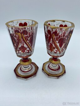 Sběratel nabízí straré panáky - 12