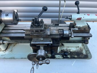 182. Hrotový soustruh MN 80 - 12
