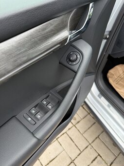 Škoda Octavia 3 Scout,2.0Tsi,140KW,4x4,Asistenty, Kůže. - 12