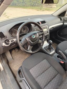 Škoda Octavia 2 1.4 TSI 90kw - 12