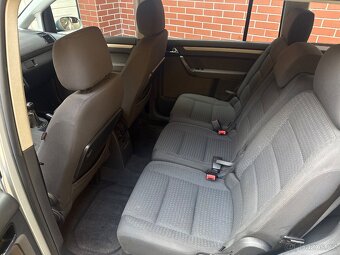 VW TOURAN 1.9 TDI BEZ KOROZE SERVIS VW - 12
