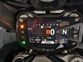 Ducati Multistrada V2S ,, r.v.2023. nová v ČR, jen 13.186 km - 12