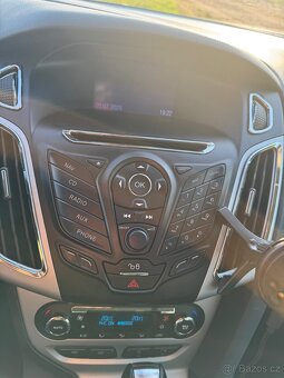 Ford focus 2.0 TDCI 103 kw - 12