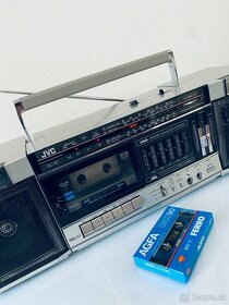 Radiomagnetofon JVC PC 30, rok 1985 - 12