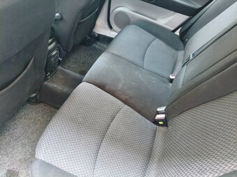 Prodám Kia Ceed 1.6 benzín,AUTOMAT  - 12