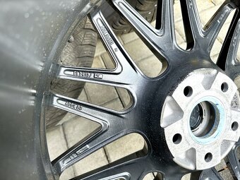 Alu sada VW Group 5x112 R19 235/35 R19 letní pneu SEBRING - 12