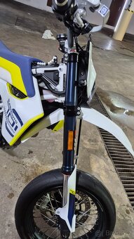 Husqvarna 701 Supermoto 2019-14tis km - 12