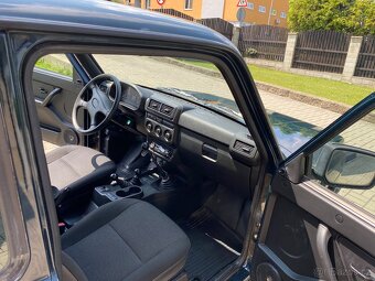 Lada Niva legend 4x4 1.7 i - 12