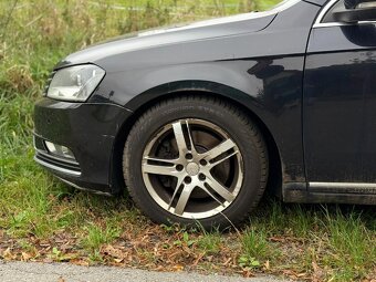 Passat B7 na opravu/náhradní díly - 12