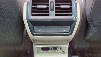 Škoda Karoq 1.5TSI 110 kW STYLE PLUS-1.maj-DPH-PANO-TZ-ČR - 12