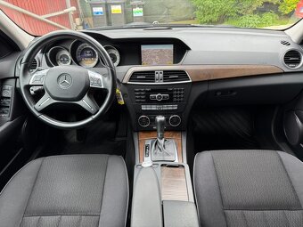 Mercedes-Benz Třídy C,  180 CGI 7-GTRONIC ELEGANCE - 12