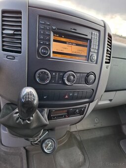VW Crafter 2.5 TDI 120kw Tahač Navesu Klima Model 2010 - 12