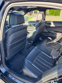 BMW M550i 2017 340kw TOP STAV, REMUS,DPH - 12