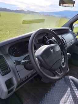 Renault Trafic - 12