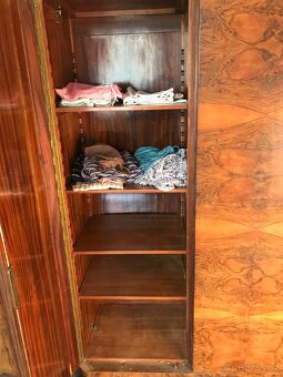 Poklady z půdy z pozůstalosti - 12