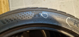 245/40/19 - Kumho - zimní - pošlu poštou 635. - 12