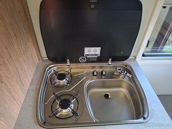 Karavan Niewiadów NEW SPORT 4 - 12