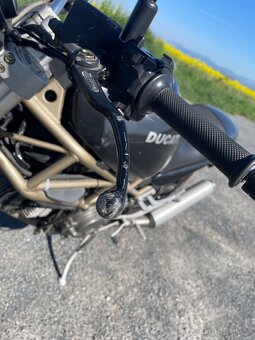Ducati monster 600 - 12