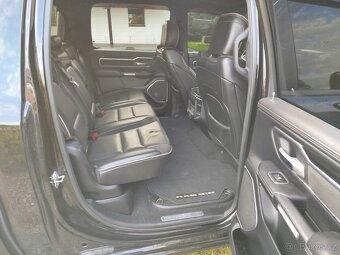 Dodge RAM LARAMIE 5.7 V8 , 4x4 , full vybava , 2019 rok - 12