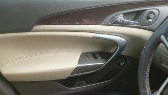Opel Insignia 2.0 CDTi 118 kW, kombi - 12
