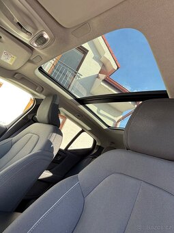 Volvo XC40 - 12