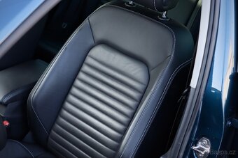 VW Passat B8 Facelift Var. R-Line 2.0TDI 147kW DSG 4Motion - 12