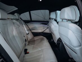 BMW 540i xDrive M-Paket 250 kW DPH - 12