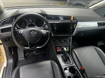 Volkswagen Touran, 2,0 Tdi, DSG, 7 míst Rok výroby: 5/2020 - 12