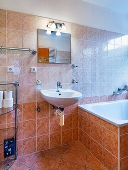Prodám krásný apartmán v srdci Krkonoš - 12